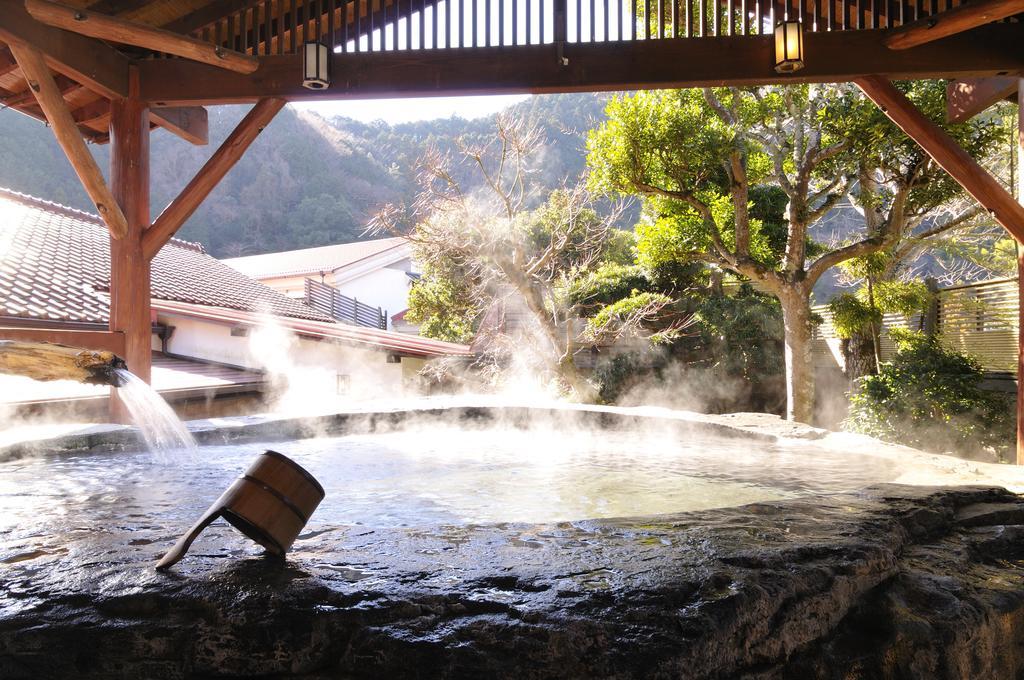 Hotel Shirakabeso Izu  Exterior foto