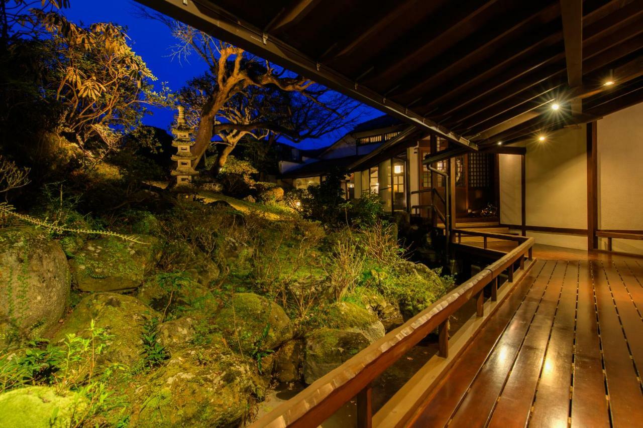 Hotel Shirakabeso Izu  Exterior foto